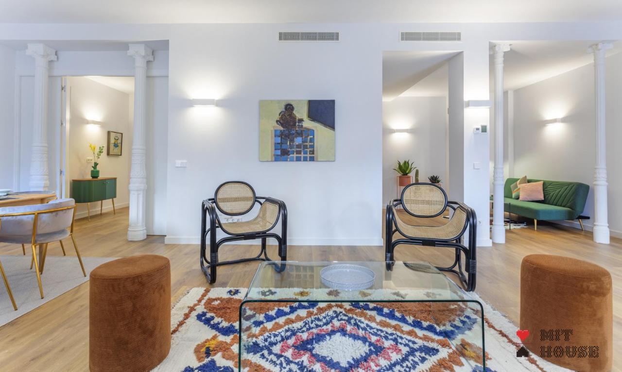 Cibeles Luxe In Madridアパートメント エクステリア 写真